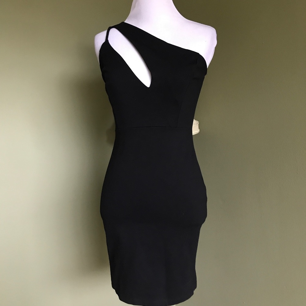 Solemio One Shoulder Bodycon dress size Small